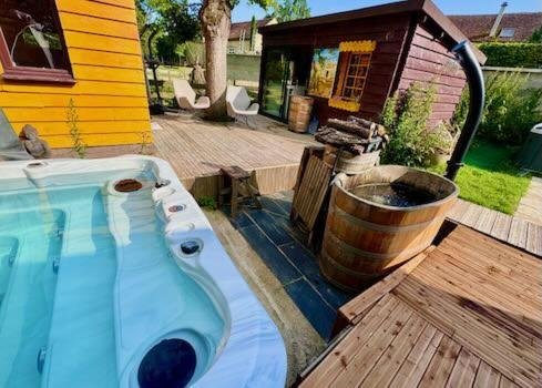 O Et Terre, Gite Ressourcement Bains Spa Cryo Sauna Et Foret Dormelles Екстер'єр фото