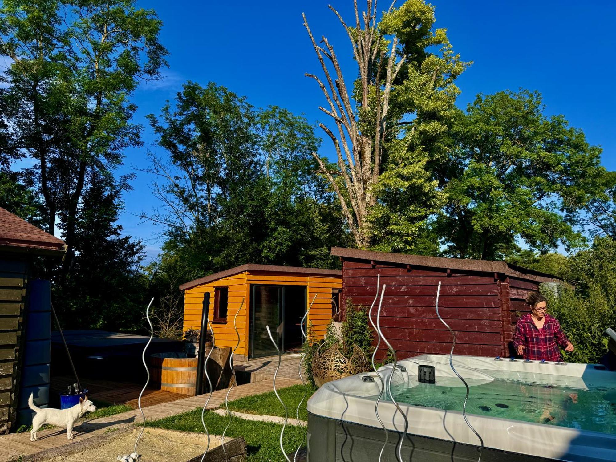 O Et Terre, Gite Ressourcement Bains Spa Cryo Sauna Et Foret Dormelles Екстер'єр фото